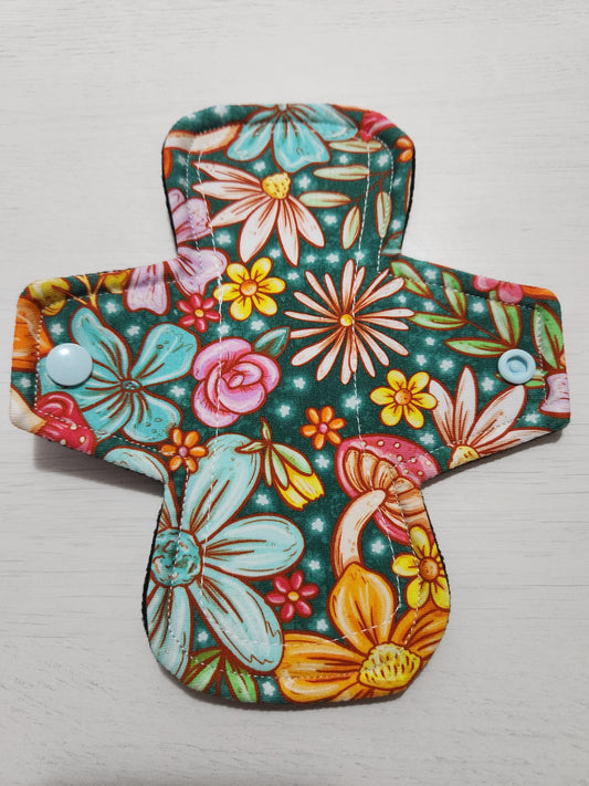 Serviette hygiénique - Légère - 7'' - Fleurs 2