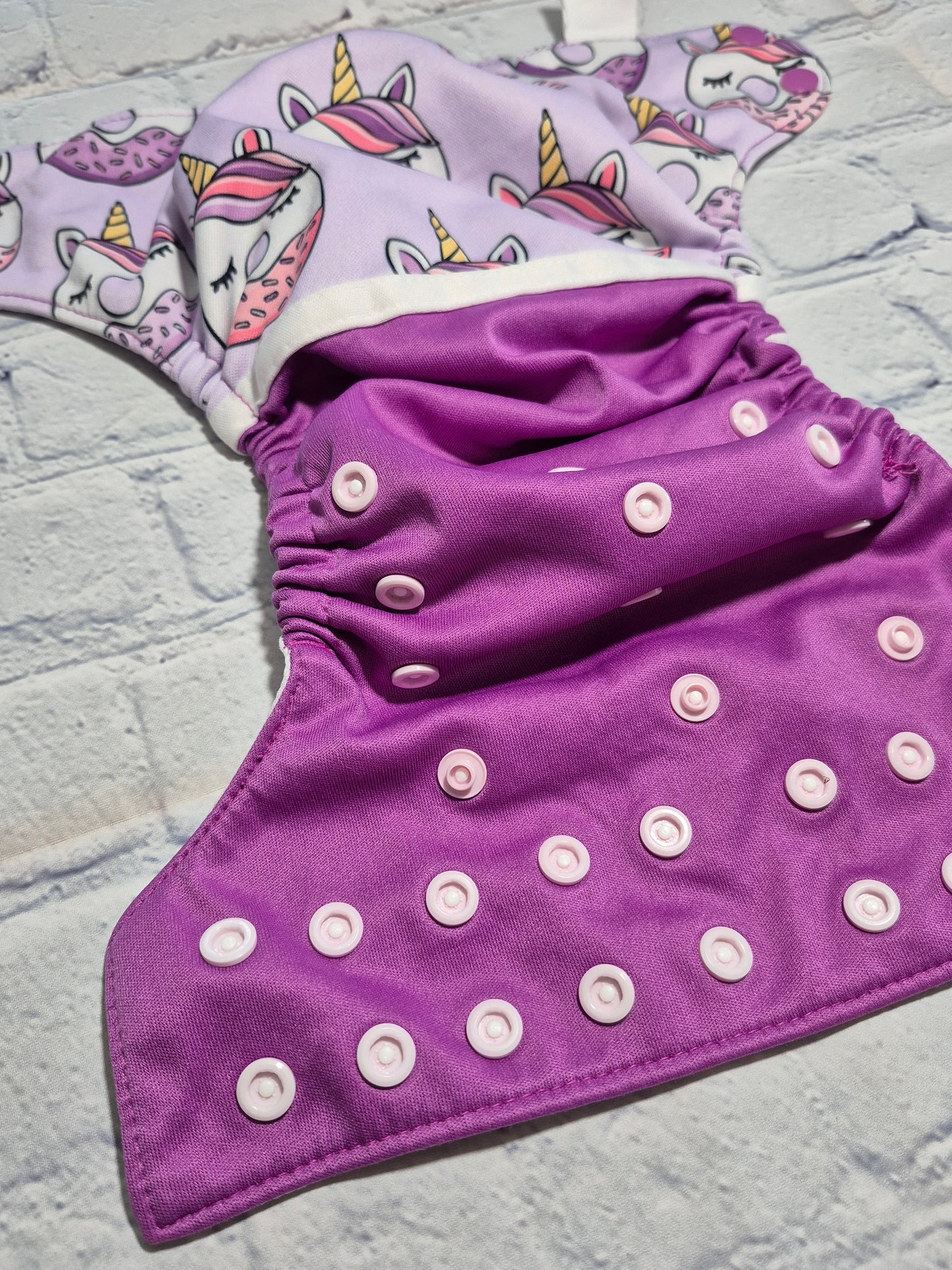 Couche - Lya - Licornes beignet