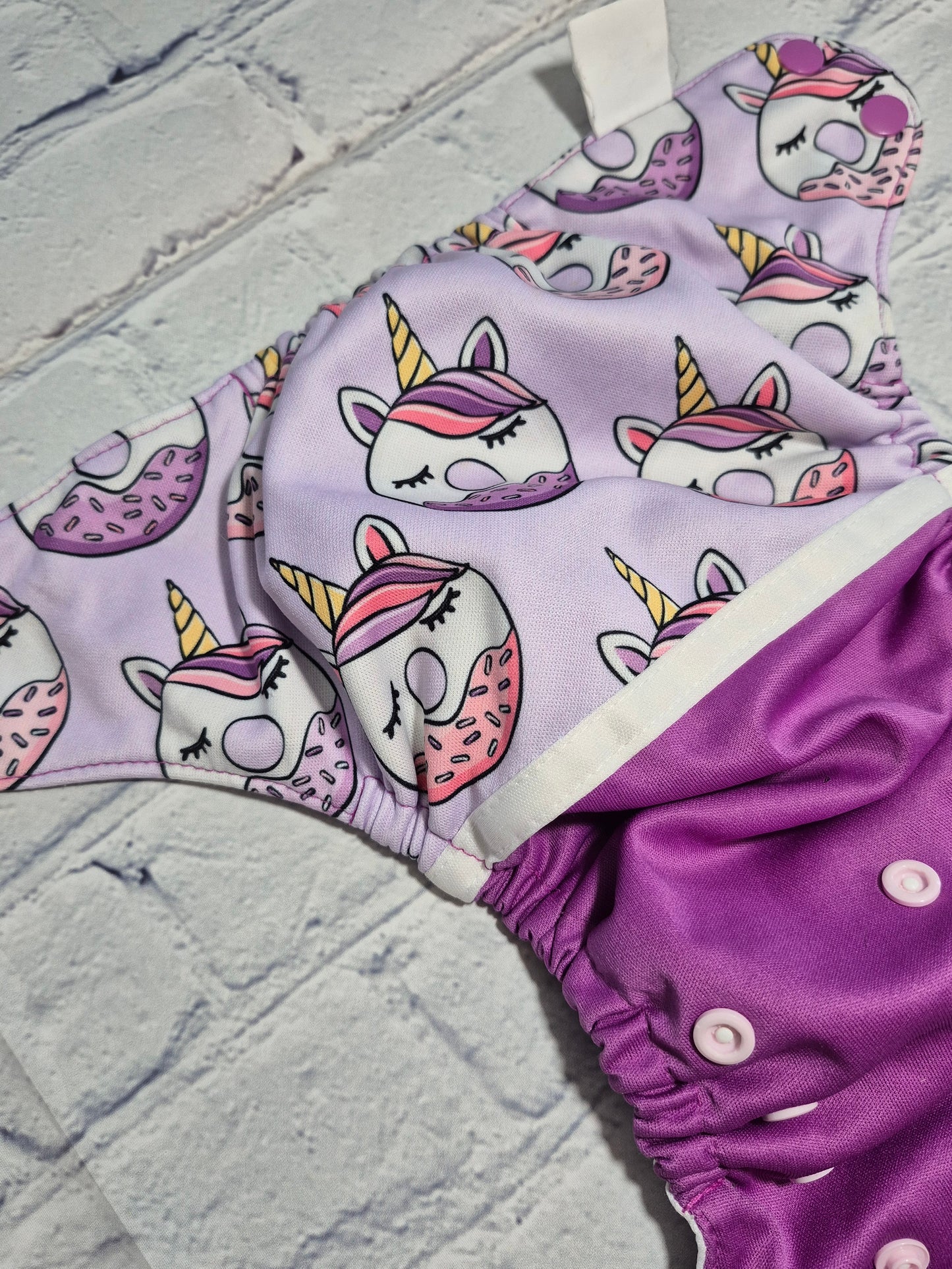 Couche - Lya - Licornes beignet